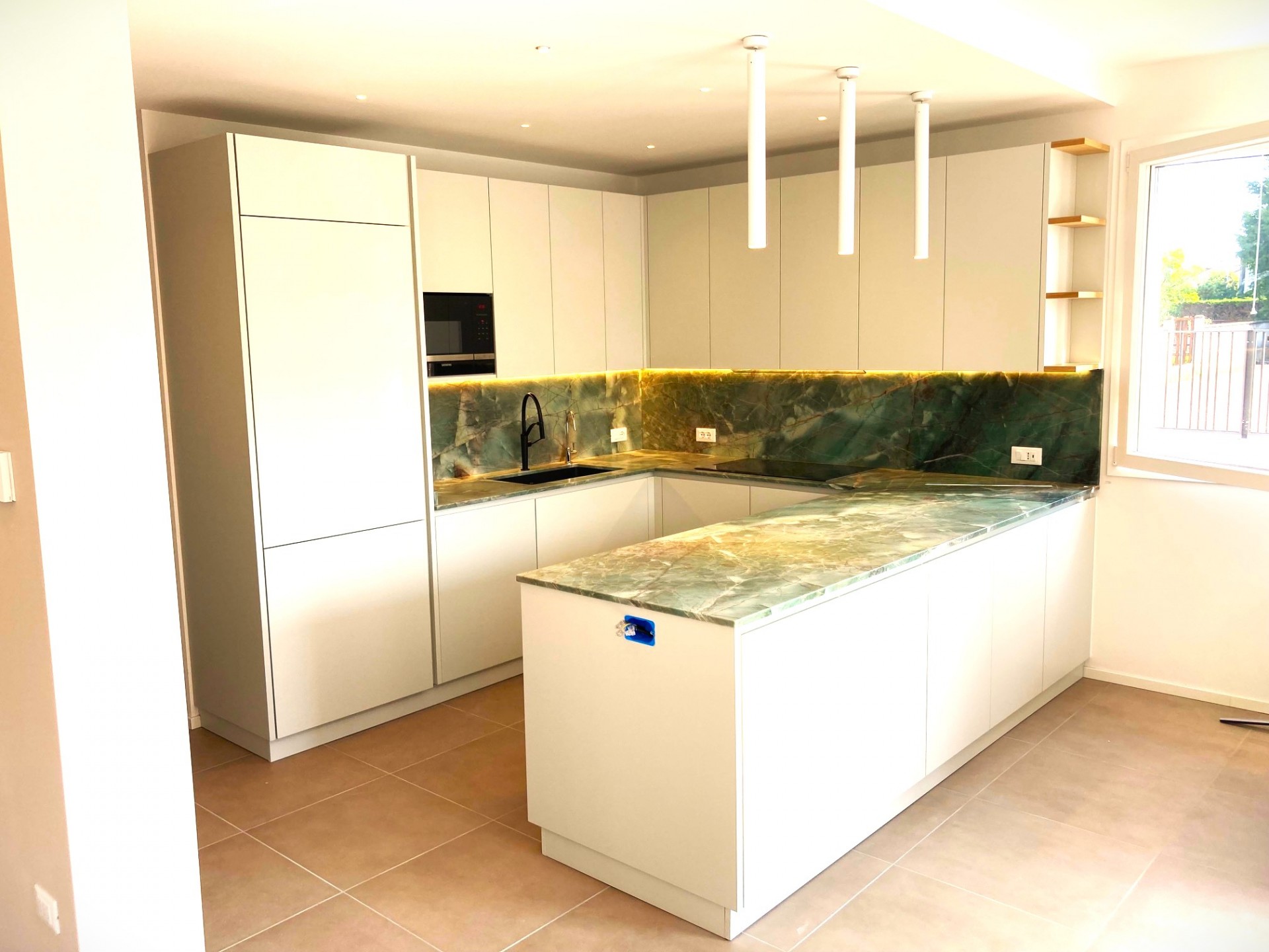 Cucina laccata grigio art. 212